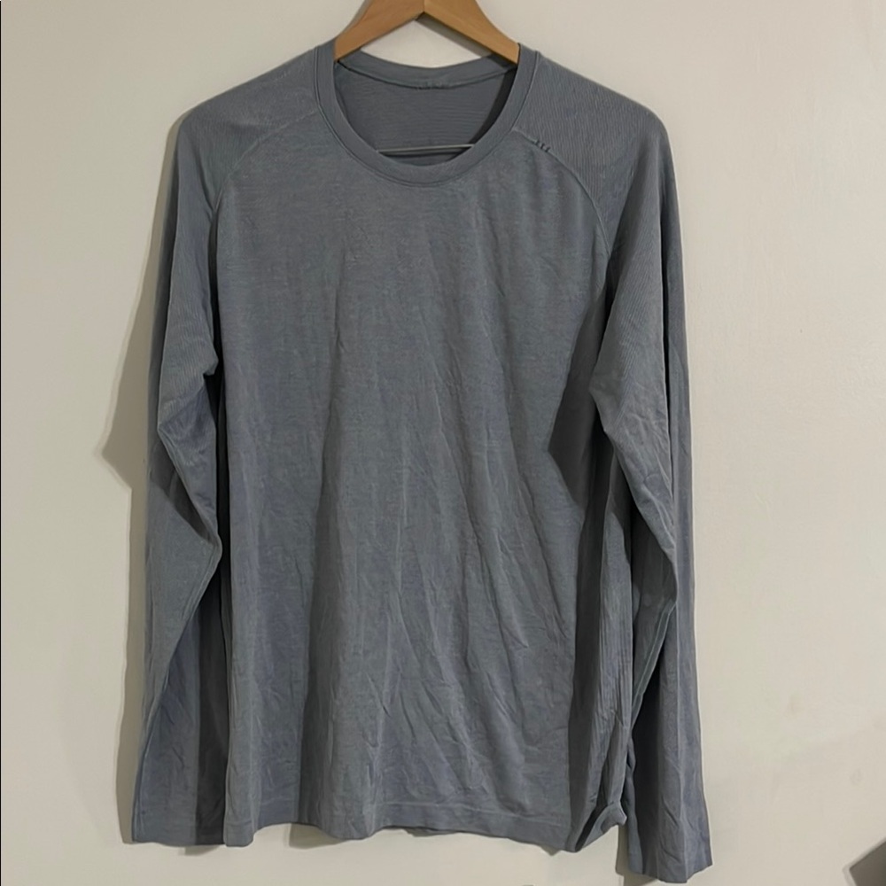 Lululemon Men's Gray Long Sleeve Shirt large